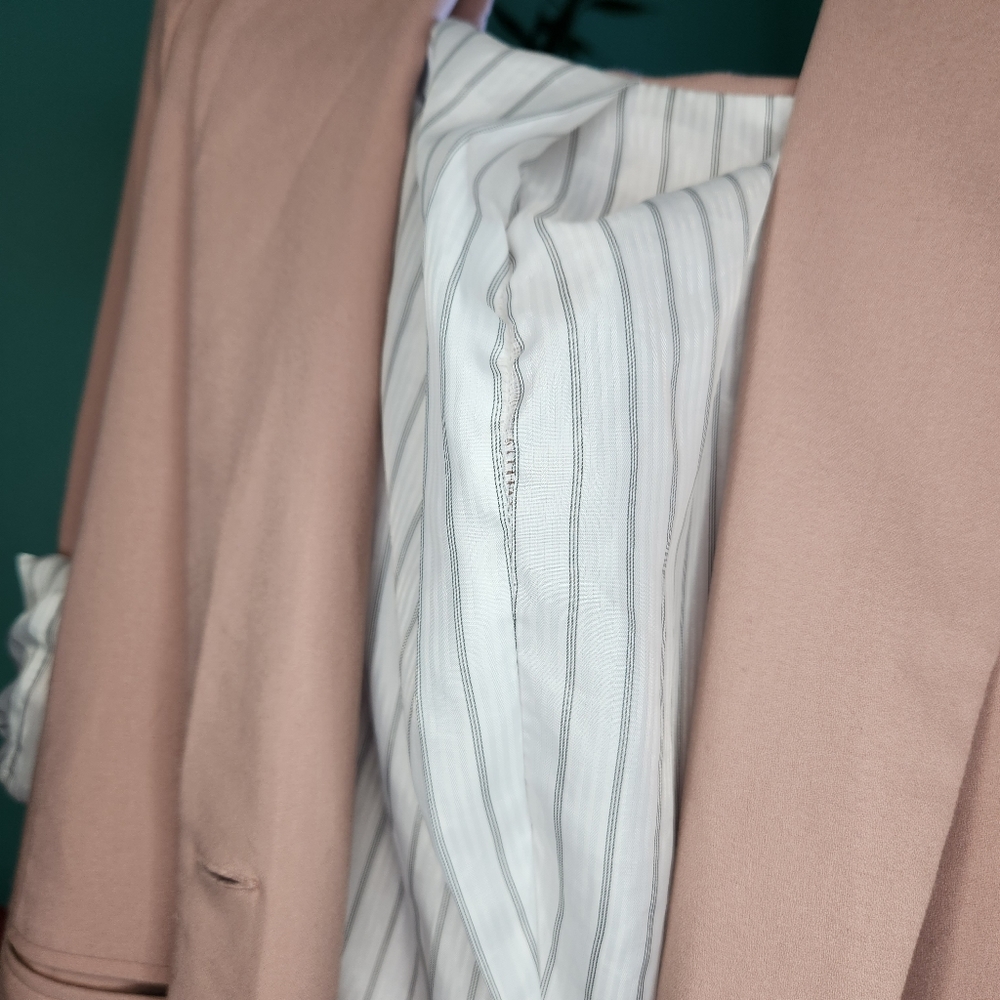 Mauve blazer - Picture 3 of 6